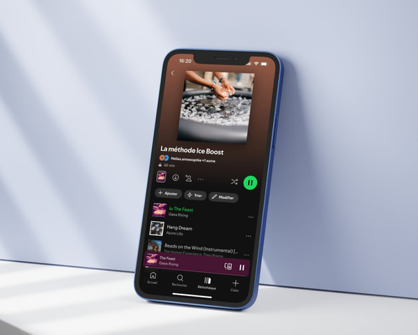 Smartphone avec la playlist Spotify privée de la méthode Ice Boost