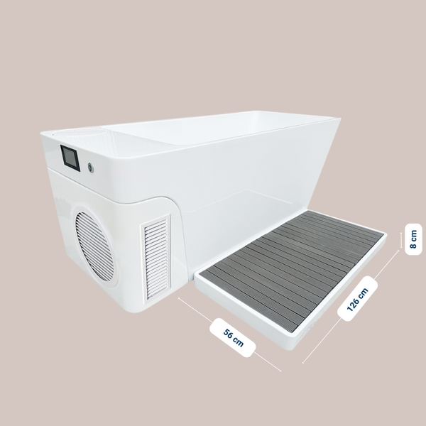 Photo du bain froid Elite Pro avec la descente de bois en composite gris